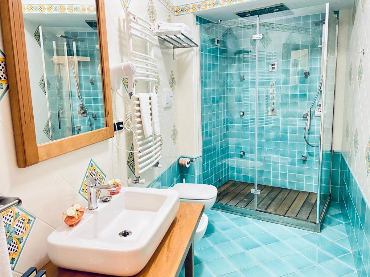 Campagna Waterfalls View Suites מראה חיצוני תמונה